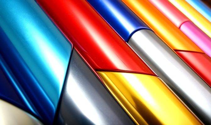 How do Tungsten Rings Get Their Colours